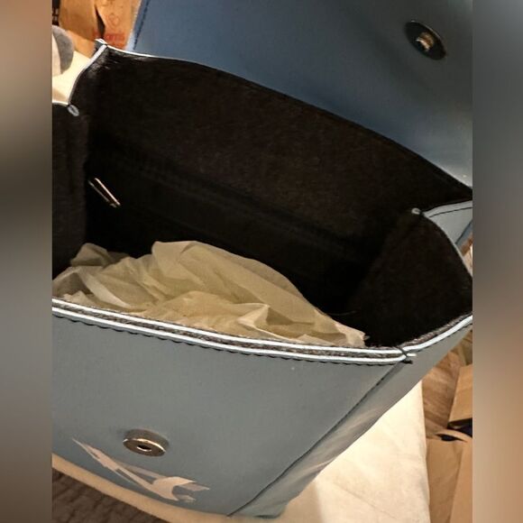 ALAN STUART NORTH CAROLINA TAR HEELS BACKPACK – SPORTY & STYLISH - Picture 11 of 17